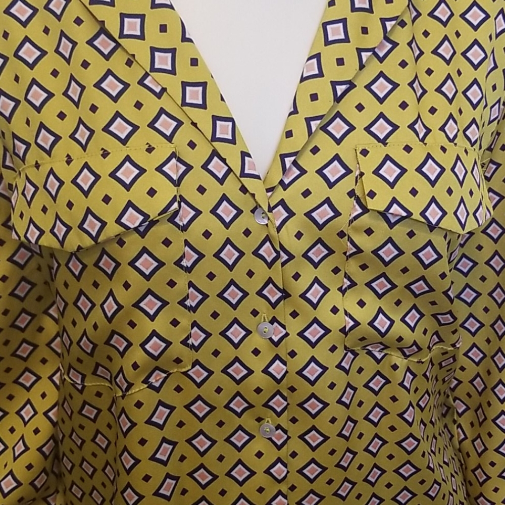 Patterned button down - Picture 2 of 4